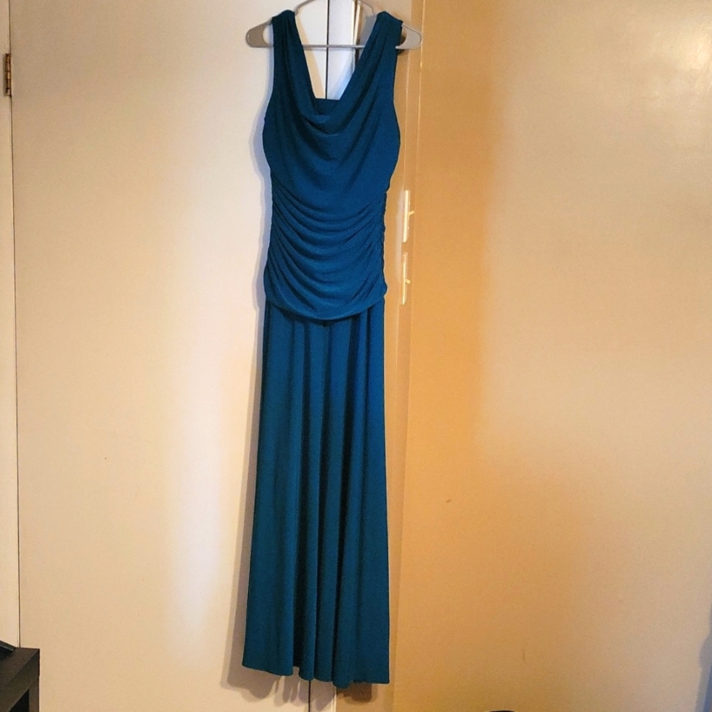 Womens Sleeves Floor Length, Teal Color, Ruched Back Dress